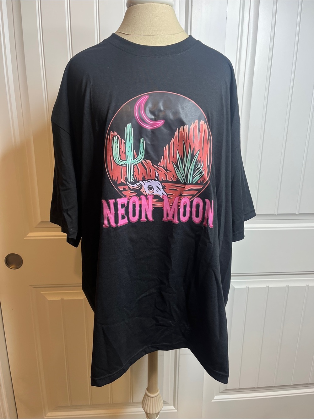 Neon Moon Black Graphic Tee with Pink & Teal Desert Print-Size 3XL